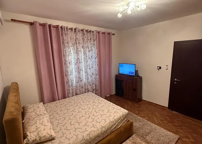 Cosy House 地拉那